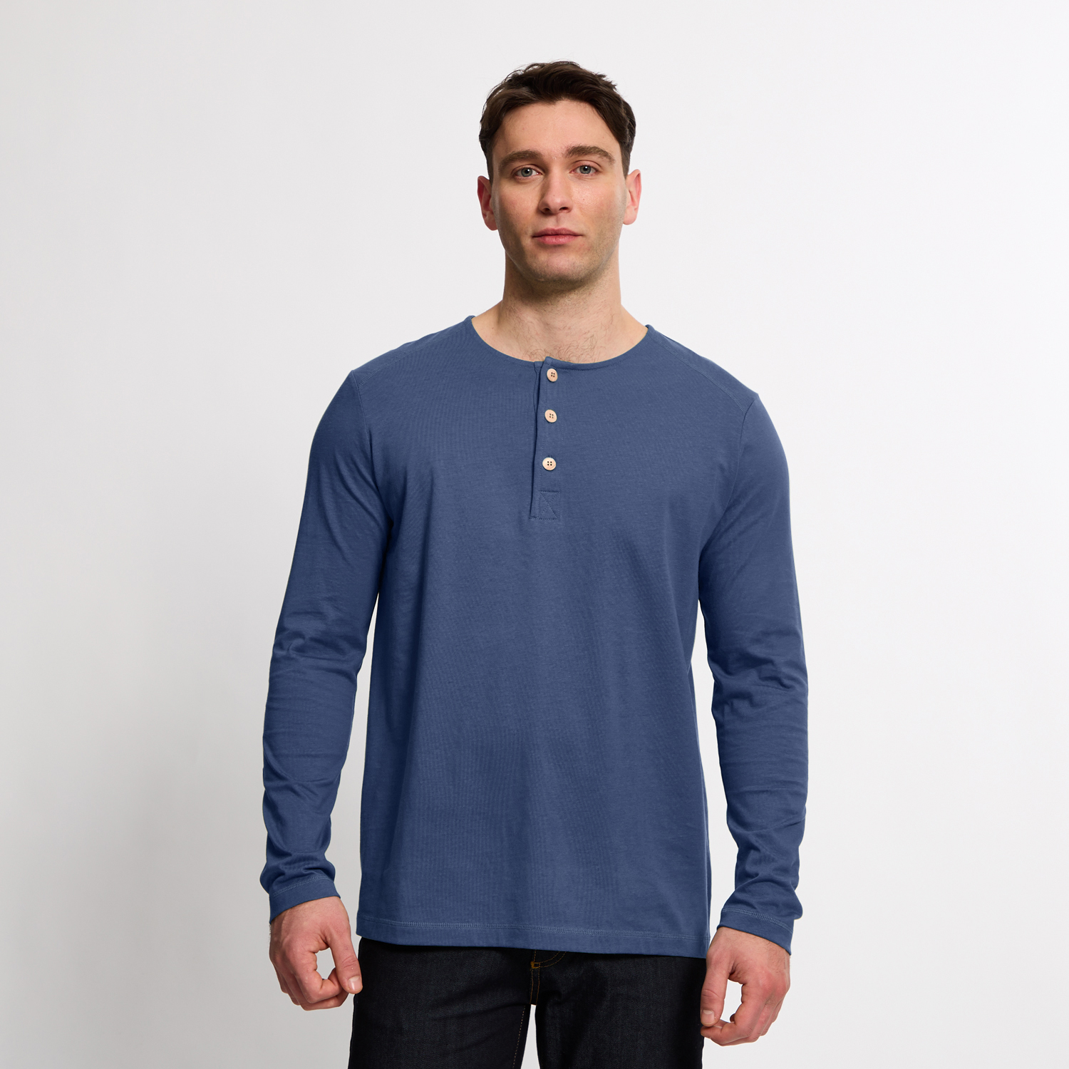 Henley-Shirt aus reiner Bio-Baumwolle Henley-Shirt aus reiner Bio-Baumwolle